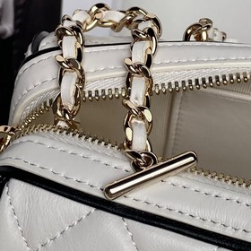 Chanel 25 Весенне-летняя коллекция «Б