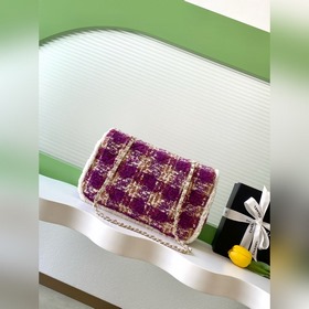 Эксклюзивная модель из оригинальной ко