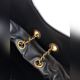 Эксклюзивная оригинальная модель Черн