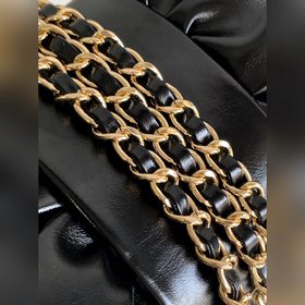 Оригинальная модель CHANEL 24B — черна