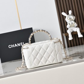 Chanel 24 WOC с жемчужными ручками рел