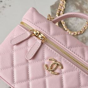 Сумка CHANEL 26C LP в форме ланч-бокса