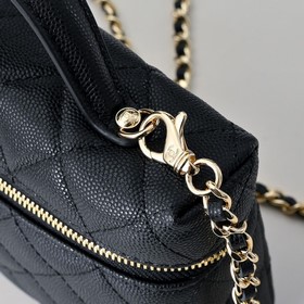 Сумка CHANEL 26C LP в форме ланч-бокса