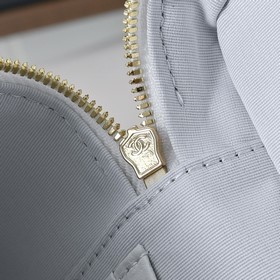 Сумка CHANEL 26C LP в форме ланч-бокса