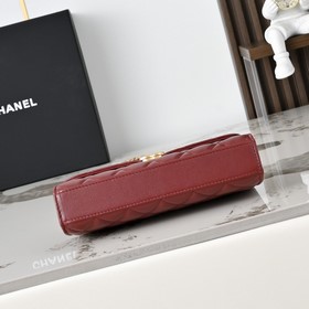 Сумка CHANEL 22B с ручкой из эмали с 