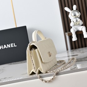 Chanel 25C — новинка весенней коллекци