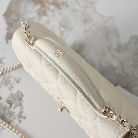 Chanel 25C — новинка весенней коллекци