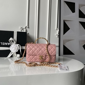 Сумка Chanel 25K с ручкой, украшенной