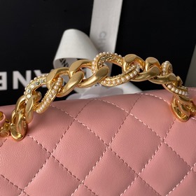 Сумка Chanel 25K с ручкой, украшенной 