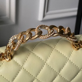 Сумка Chanel 25K с ручкой, украшенной 