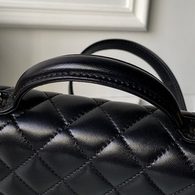 Chanel 25B — классическая модель в рет