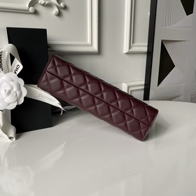 Chanel впервые представляет модель AS6