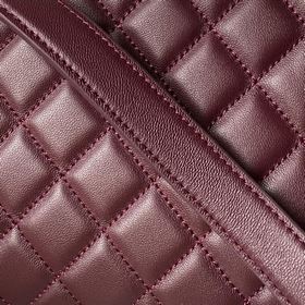 Chanel впервые представляет модель AS6