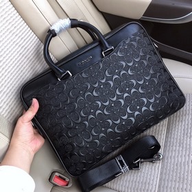Топовая версия COACH в полной фирменно