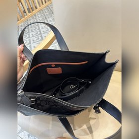 Топовая версия COACH в полной фирменно