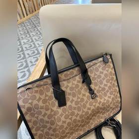 Топовая версия COACH в полной фирменно