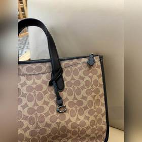 Топовая версия COACH в полной фирменно