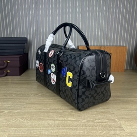 Последний выпуск COACH в полной фирмен