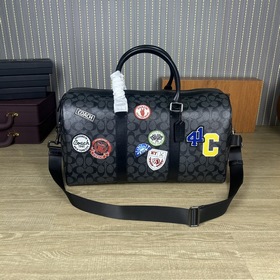 Последний выпуск COACH в полной фирмен