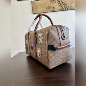 Высшая версия Coach в полной фирменной