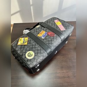 Coach в максимальной комплектации с по