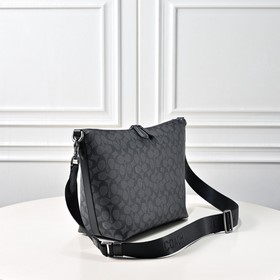 Топовая версия COACH в полной фирменно