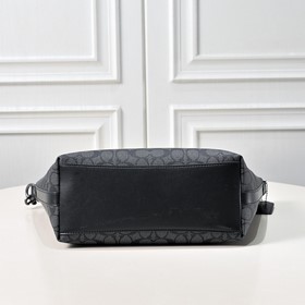 Топовая версия COACH в полной фирменно