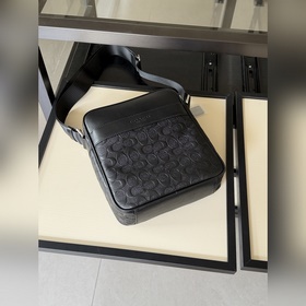 Самая топовая версия COACH в полной фи