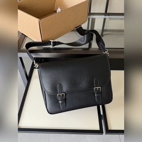 Коричневая сумка-мессенджер Coach в ко