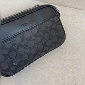 Последний выпуск COACH в полной фирмен