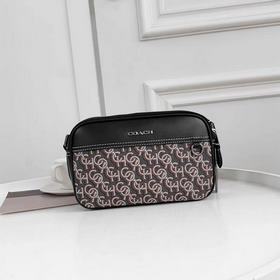 Полная версия Coach в оригинальной упа