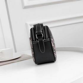 Полная версия Coach в оригинальной упа