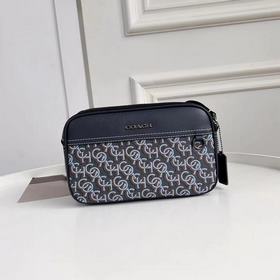 Полная версия Coach в оригинальной упа