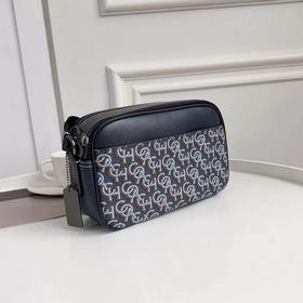 Полная версия Coach в оригинальной упа