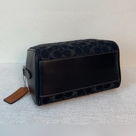 Топовая версия COACH в полной фирменно