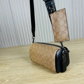 Топовая версия Coach в полной фирменно