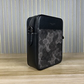 Топовая версия COACH в полной фирменно
