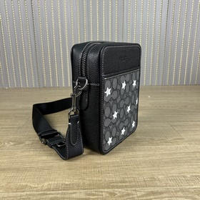 Топовая версия COACH в полной фирменно