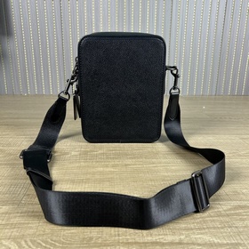 Топовая версия COACH в полной фирменно