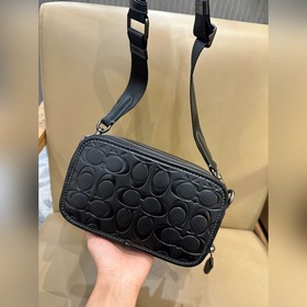 Высшая версия COACH в полной фирменной