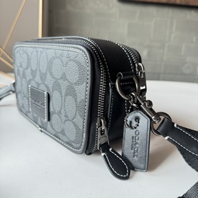 Высшая версия COACH в полной фирменной