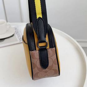 Высшая версия COACH в полной фирменной