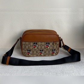 Топовая версия COACH в полной фирменно