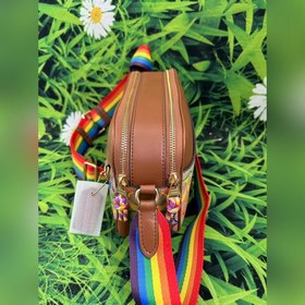 Последний выпуск COACH в полной фирмен
