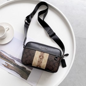 Модель COACH C9965 в максимальной комп