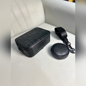 Модель COACH высшего класса в полной ф