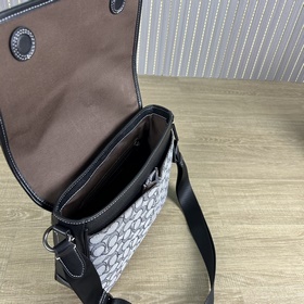 Высшая версия COACH в полной фирменной