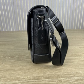 Высшая версия COACH в полной фирменной