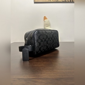 Высшая версия COACH в полной фирменной