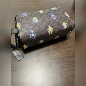 Высшая версия COACH в полной фирменной